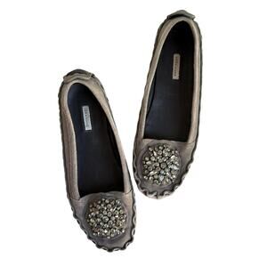 Vera Wang Crystal Embellished Moccasin Flats Women’s 7.5 Gray Suede